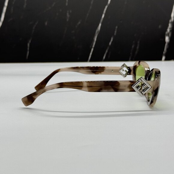 NEW FENDI SUNGLASSES HAVANA OVAL WOMEN EYEWEAR FENDI  display picture 3